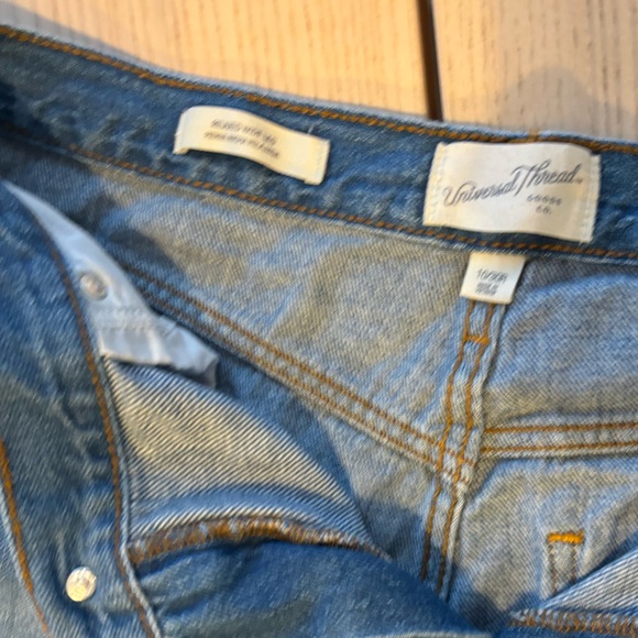 Universal Thread Jeans - Picture 2 of 3